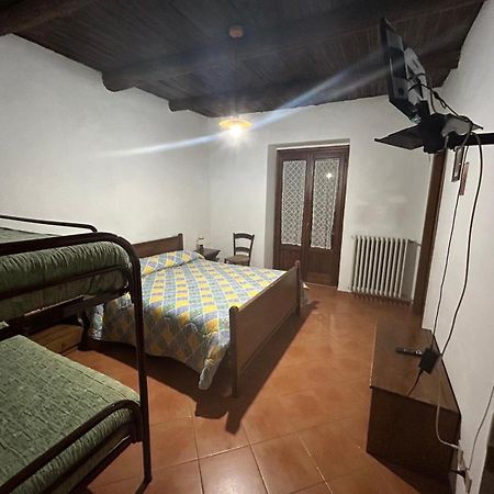 Agriturismo Macchiapiede 살라 콘실리나 외부 사진