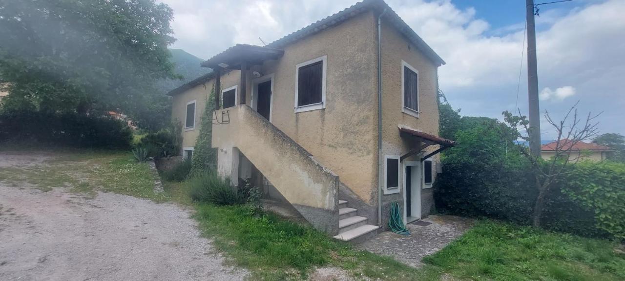 Agriturismo Macchiapiede 살라 콘실리나 외부 사진